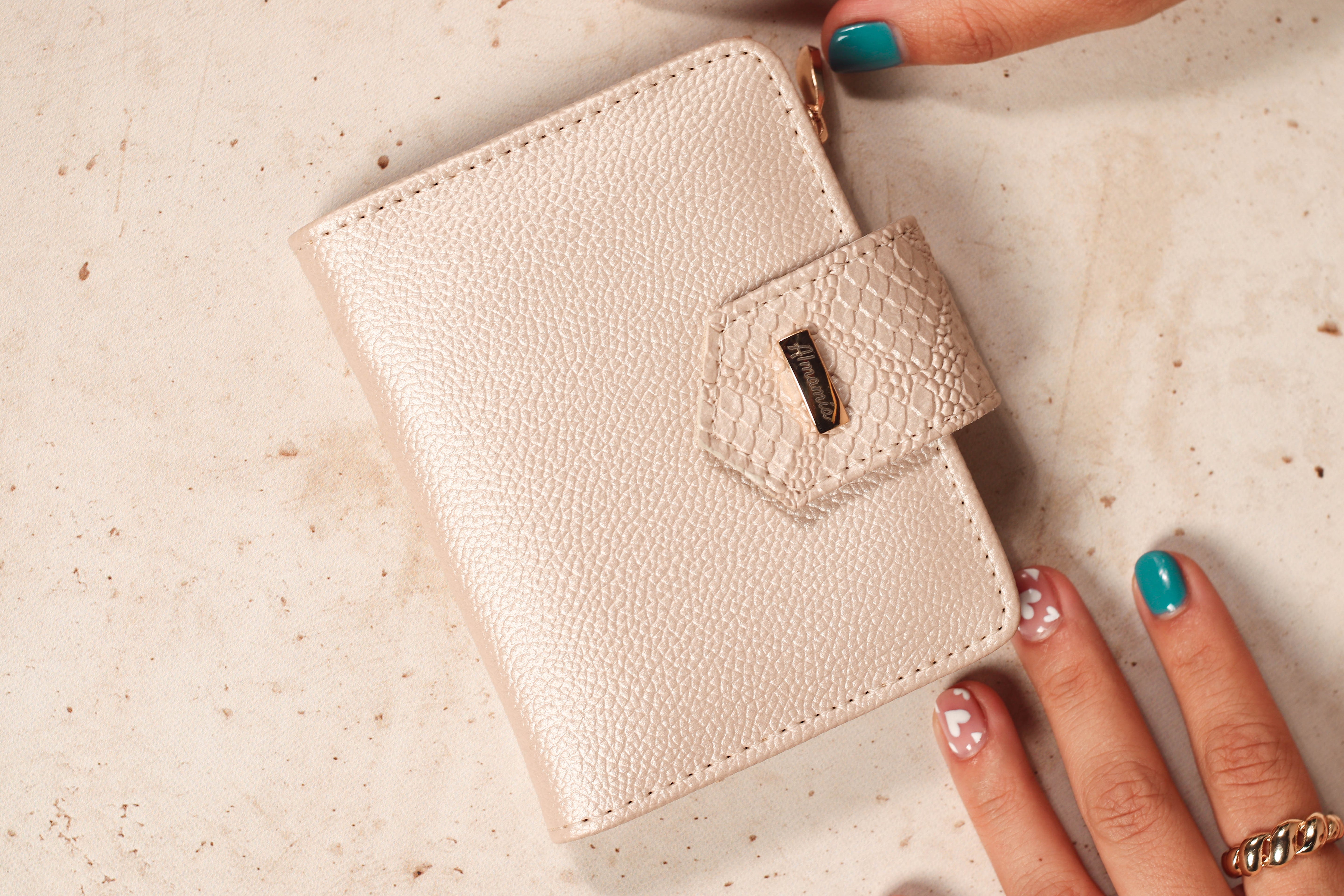 Billetera Mini Broche