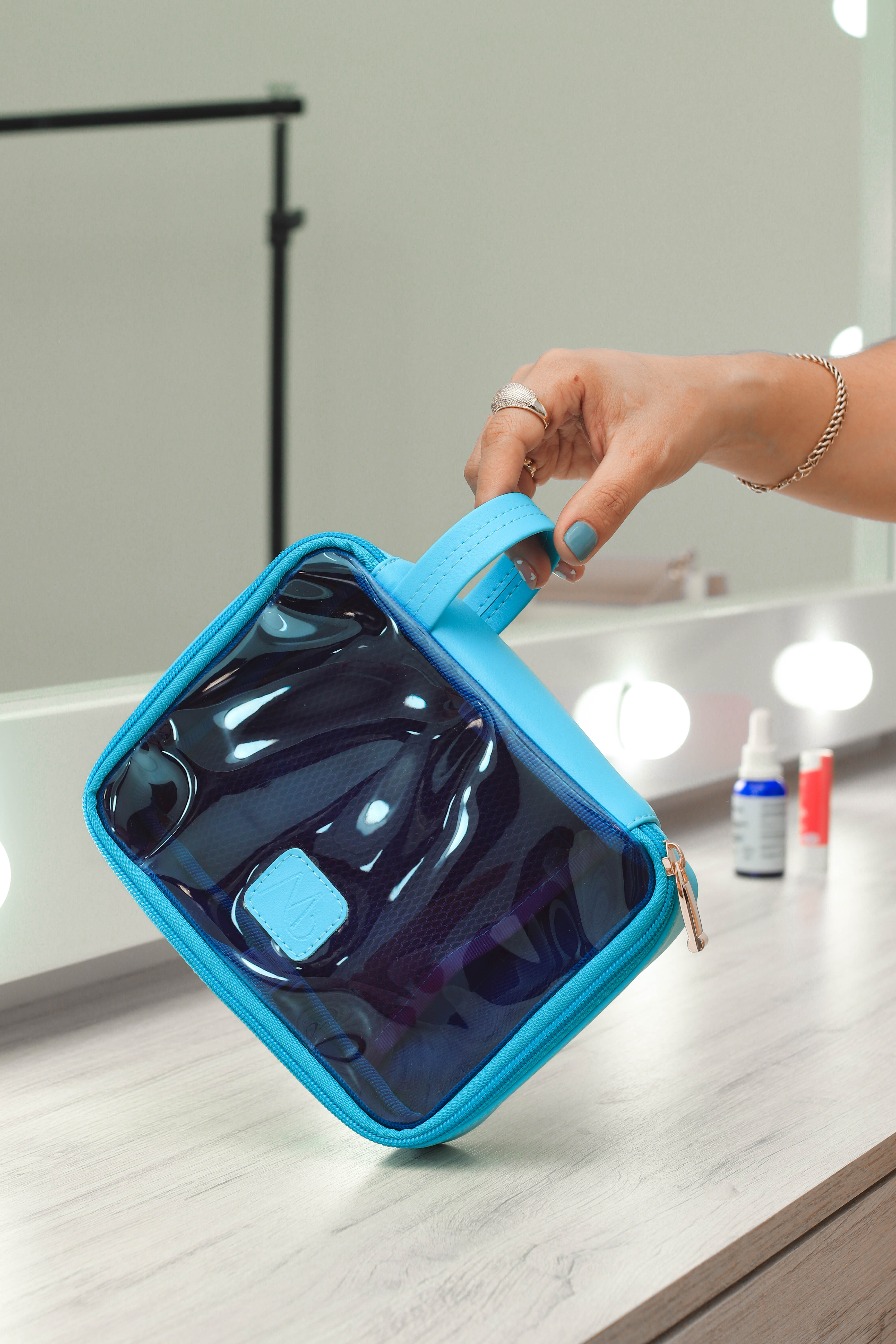 Organizador de maquillaje en acetato