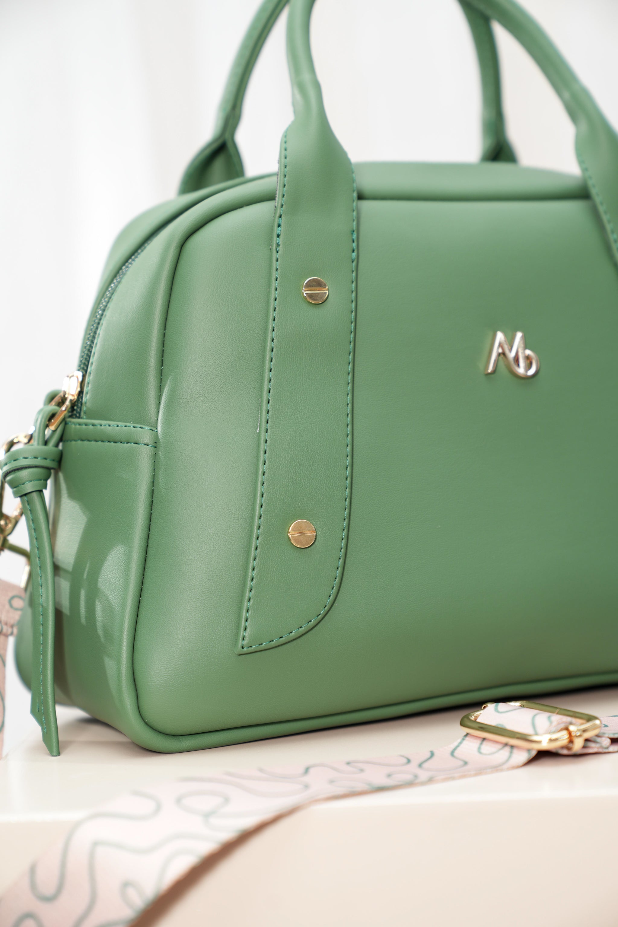 #color_verde