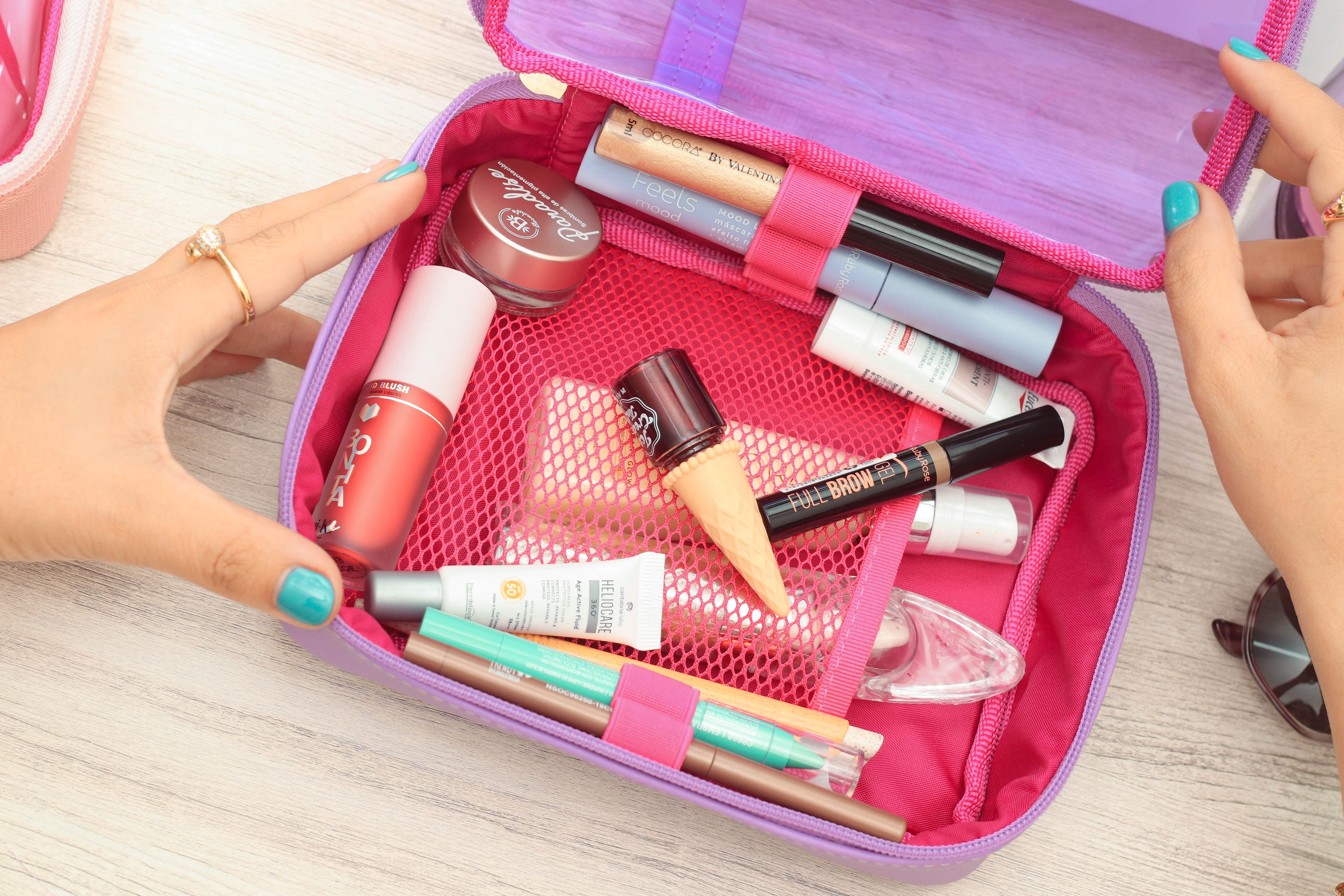Organizador de maquillaje en acetato