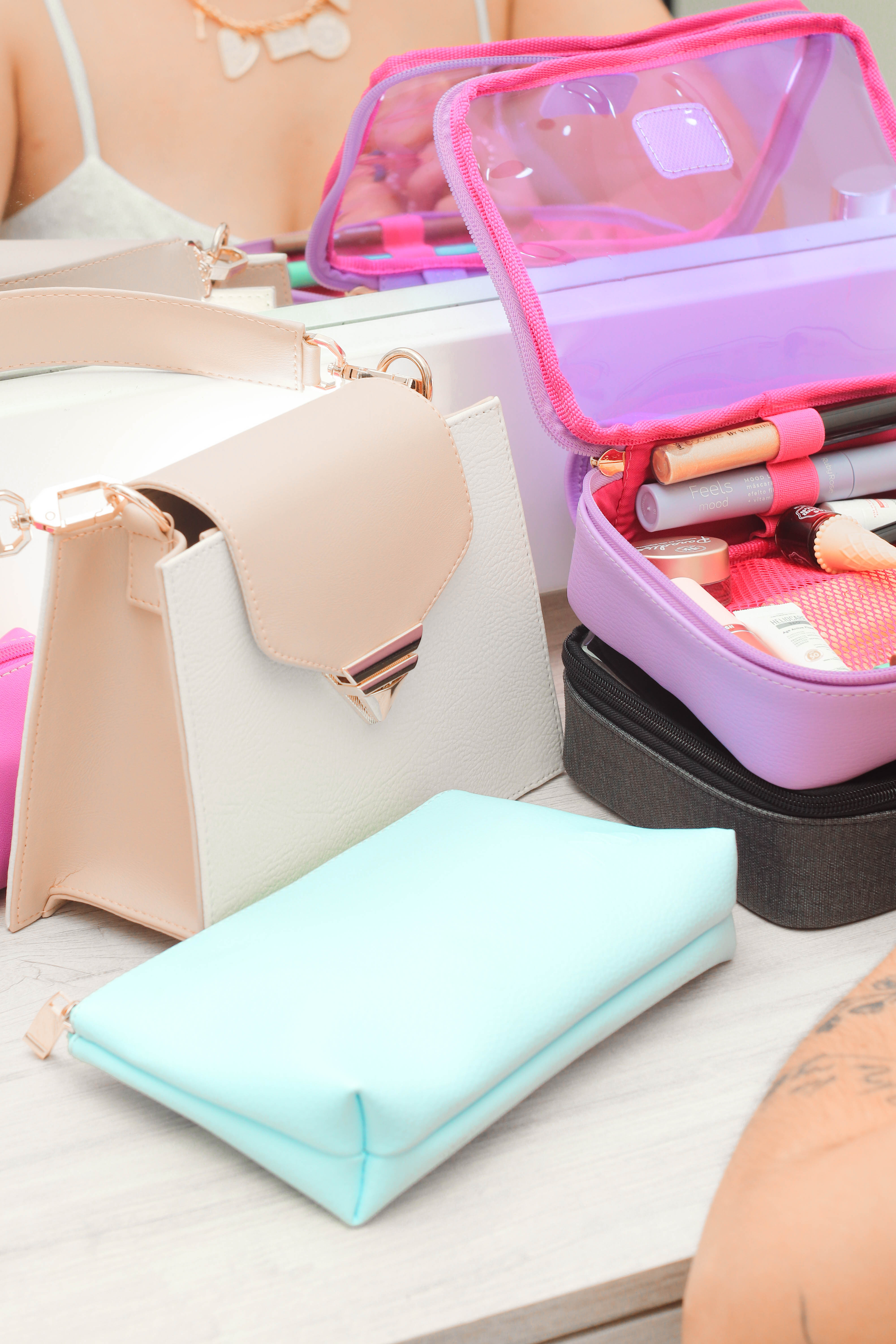 Organizador de maquillaje en acetato