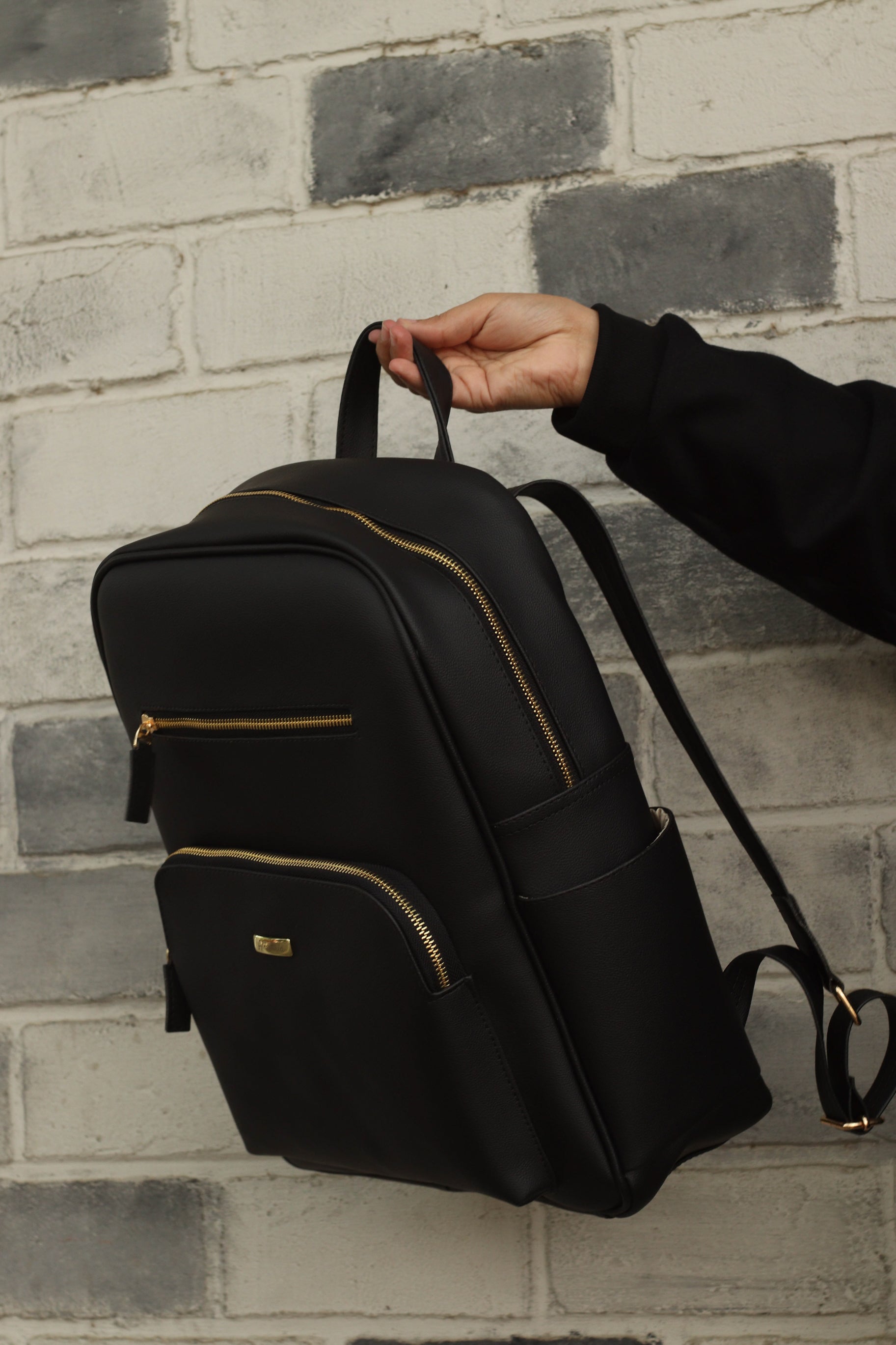 Morral Greta